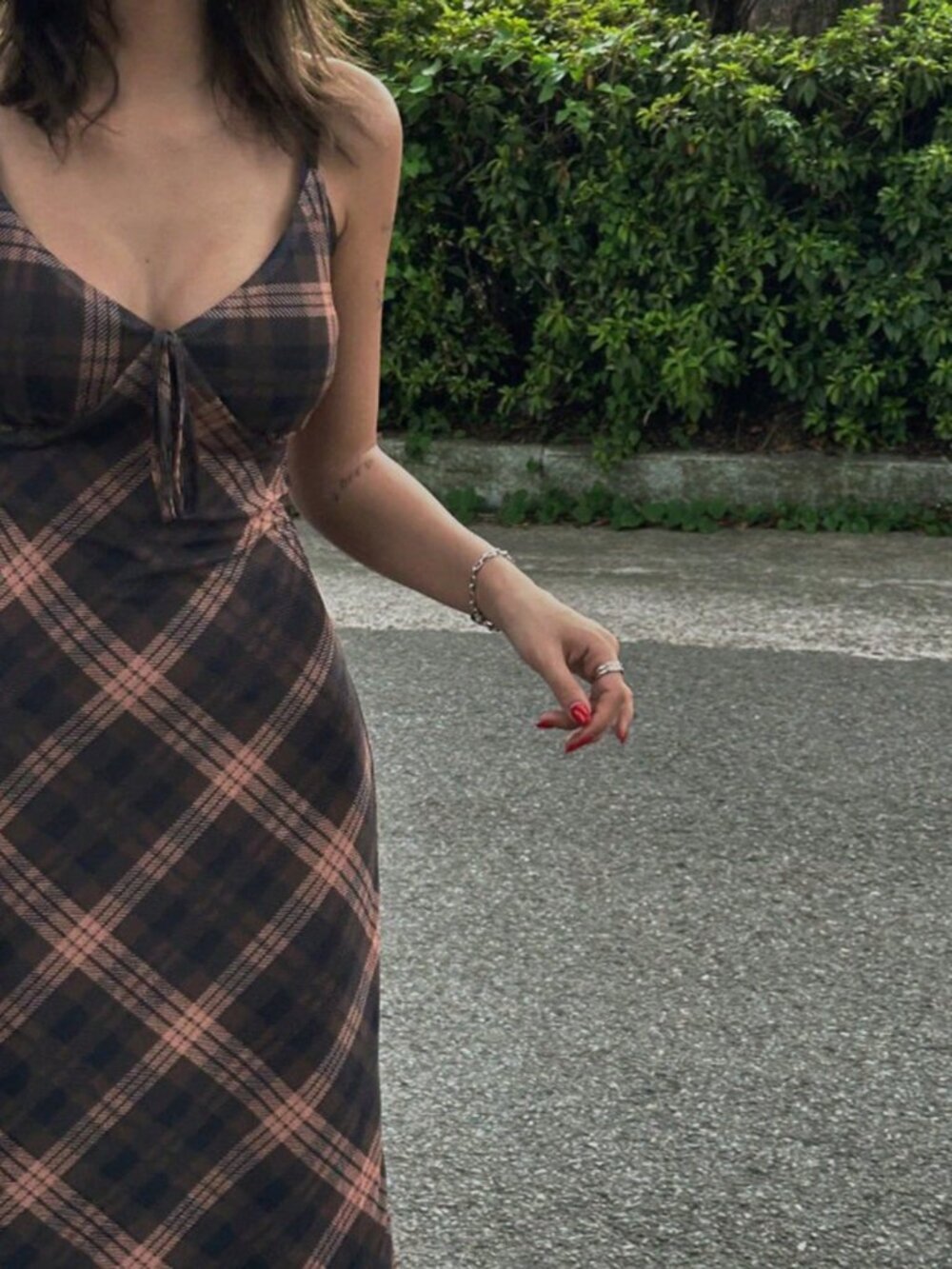 Brown Elegant Women's Plaid Fitted Ruched Strap Casual Vacation Dress - Picture 5 of 7
